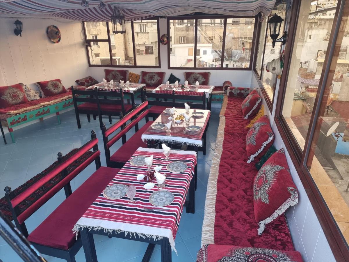 Dar Tanger Medina Acomodação com café da manhã Exterior foto